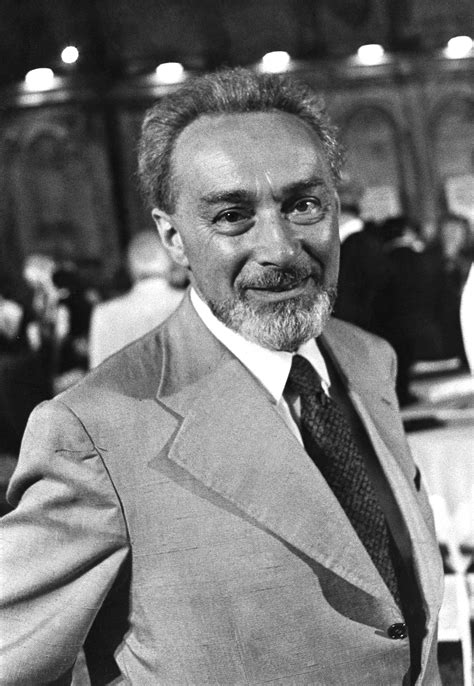 Ritratto di Primo Levi da giovane
