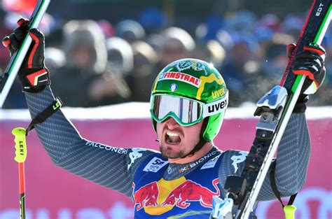 Dominik Paris in azione sulla pista Streif di Kitzbühel