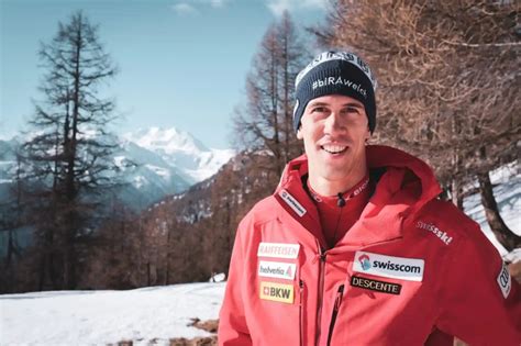 Ramon Zenhäusern in azione su una pista da sci