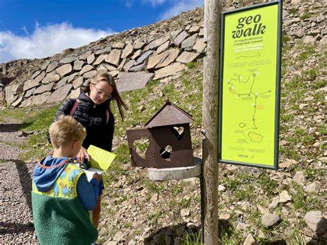 Installazione interattiva del Geo Walk al Col Margherita Park
