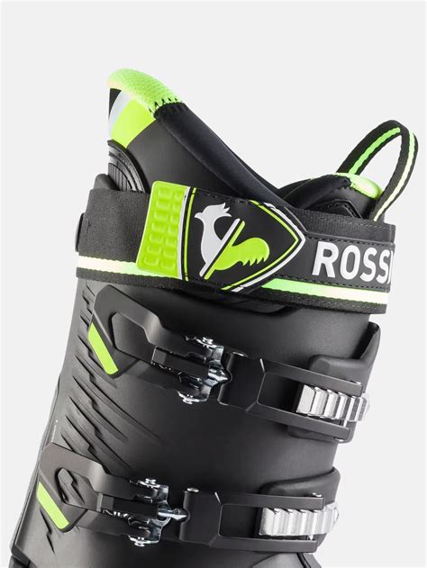 immagine degli scarponi da sci Rossignol Hi Speed 120 Hv Gw in ambiente montano