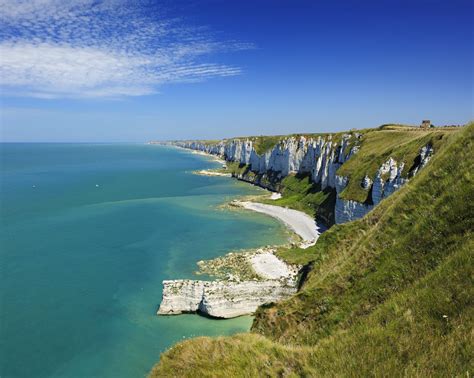 Le iconiche scogliere bianche della Côte d'Albâtre vicino a Dieppe