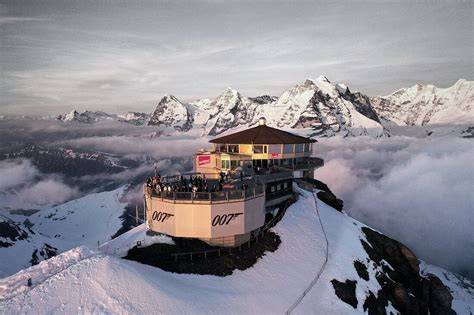 Il ristorante girevole Piz Gloria sullo Schilthorn