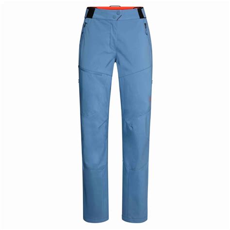 Immagine di pantaloni da scialpinismo in softshell, evidenziando la loro flessibilità e leggerezza.
