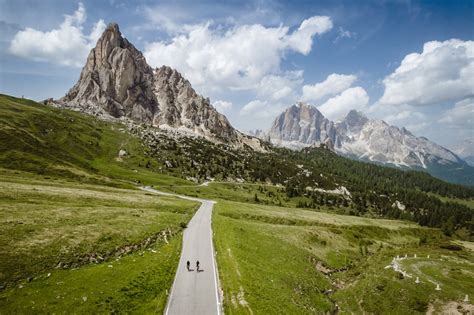 Panoramica del passo Sirwoltesattel con vista sulle montagne circostanti