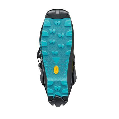 Dettaglio del sistema di chiusura Wave su una scarpa da sci alpinismo.