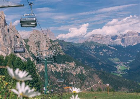 Impianto di risalita funivia Catinaccio da Vigo di Fassa