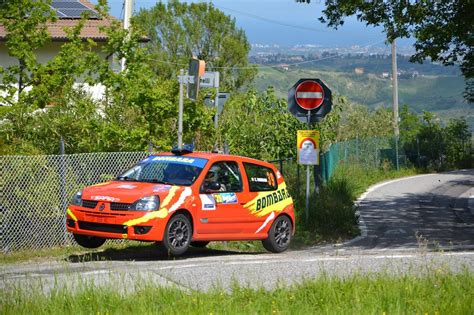 Vetture da Slalom in azione