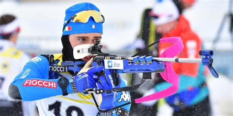 fotografia di Pier Alberto Carrara durante una gara di biathlon