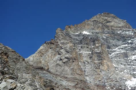 Dettaglio della cresta rocciosa finale della Piccola Ciamarella