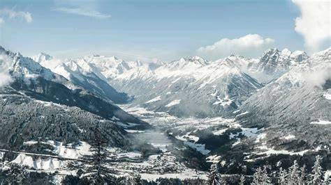 Mappa delle aree sciistiche della Valle dello Stubai con i principali comprensori