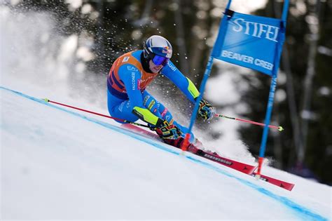 Sci da Slalom Gigante con geometria e raggio di curva