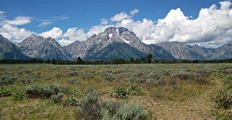 Panorama della valle di Jackson Hole con le montagne Teton sullo sfondo
