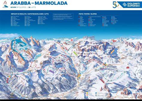 Vista panoramica del comprensorio sciistico KitzSki con le montagne innevate e le piste da sci.