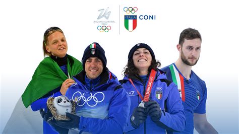 Podio olimpico del biathlon con atleti e medaglie