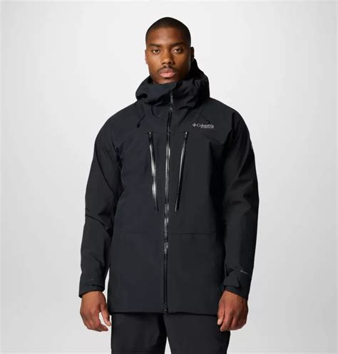 Dettaglio delle zip di ventilazione ascellari sulla giacca Columbia Platinum Peak 2 3L