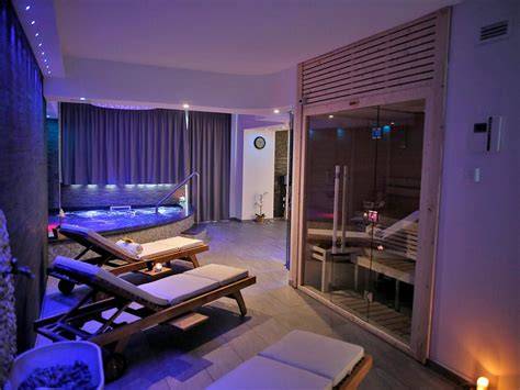 Interni eleganti della SPA del Mareneve Resort