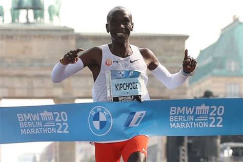Foto di Eliud Kipchoge durante la Maratona di Berlino