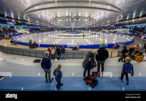 Interno della pista di pattinaggio di Heerenveen (Thialf)