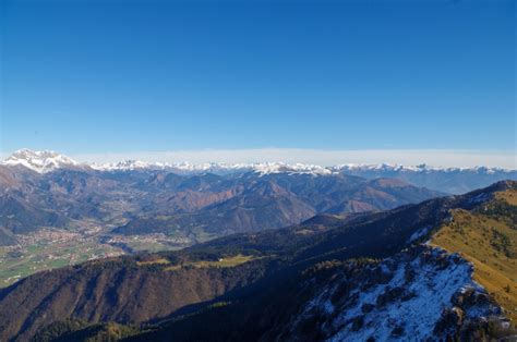 Panoramica dalla vetta del Monte Sissone