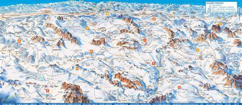 Mappa del comprensorio sciistico Dolomiti Superski con evidenziate le aree principali.