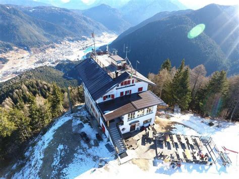 Panorama delle Dolomiti dal Rifugio Monte Agudo
