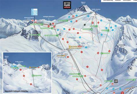Vista panoramica delle piste da sci sul ghiacciaio di Hintertux con le cime innevate sullo sfondo