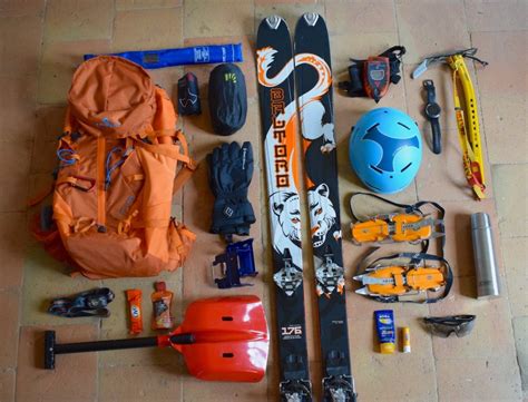 Schema di attrezzatura da scialpinismo