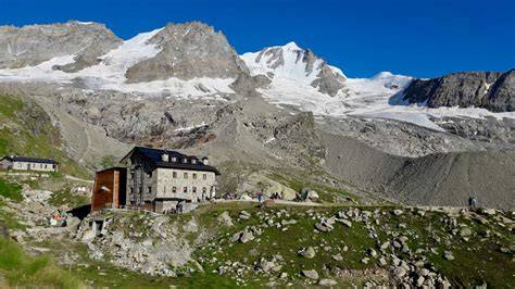 Schema dell'itinerario di salita al Gran Paradiso dal Rifugio Vittorio Emanuele II