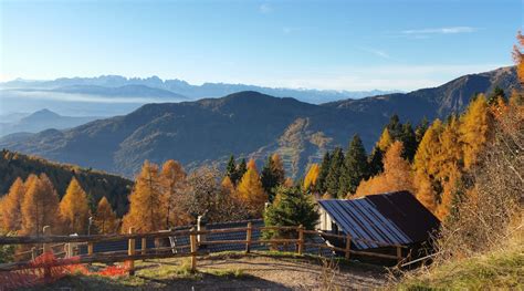 Panorama sulla Valle dei Mocheni dai sentieri