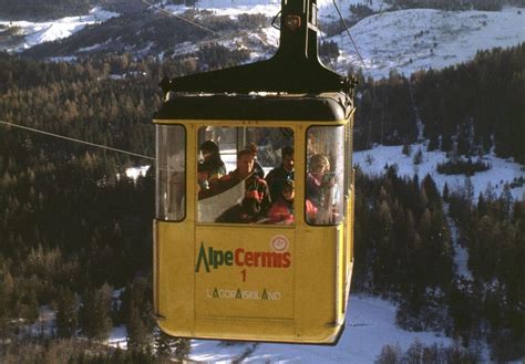 Immagine aerea della funivia del Cermis dopo l'incidente del 1998