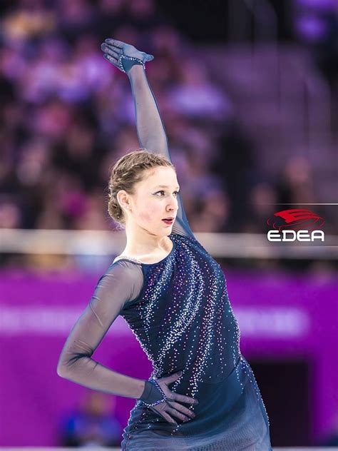 Foto di Sarina Joos durante la sua esibizione