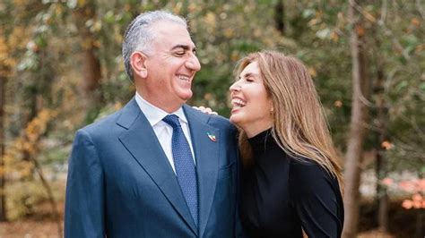 Reza Pahlavi con la moglie Yasmine