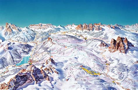 Panoramica delle piste da sci di Zoldo Alto con evidenziate le piste Foppe e Cristelin.