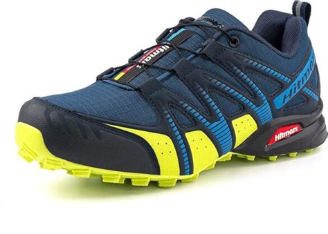 Schema comparativo delle caratteristiche di scarpe da escursionismo, trekking e alpinismo