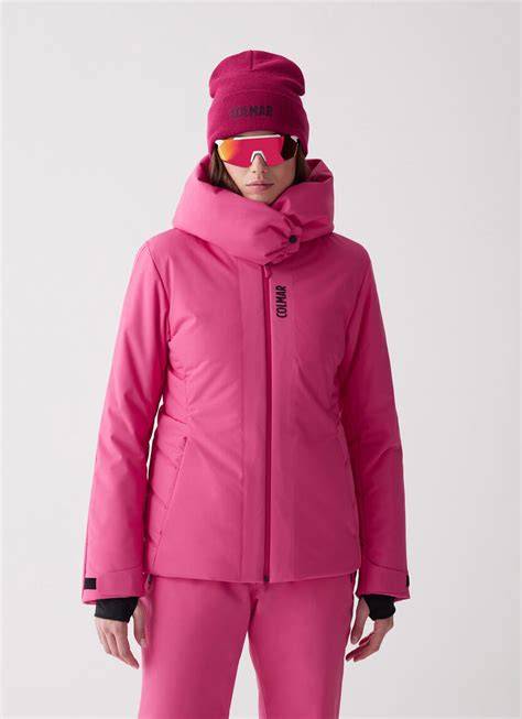 Immagine dei pantaloni da sci Colmar Donna 0249 Soft Fucsia, evidenziando il tessuto morbido e il design elegante.