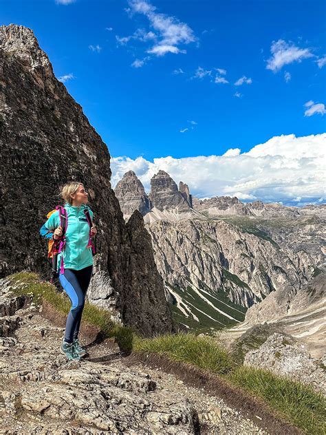 Sentiero panoramico con vista sulle Dolomiti