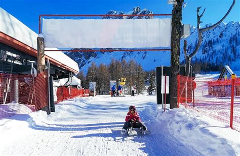 Parcheggio e accesso alla pista battuta a San Candido