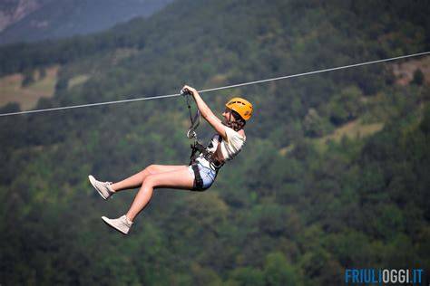 Schema delle tariffe agevolate per la Fun Area dell'Angelo di Tarvisio con inclusa Zip Line e corsa bob
