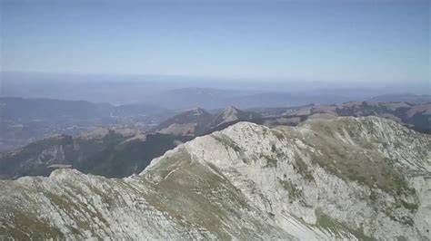 Vista panoramica a 360 gradi dalla vetta del Monte Tilia