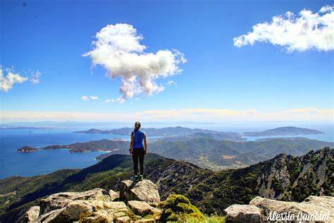 Vista panoramica dal Monte Capanne sull'Isola d'Elba.