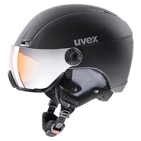Maschera da sci abbinata a un casco senza visiera