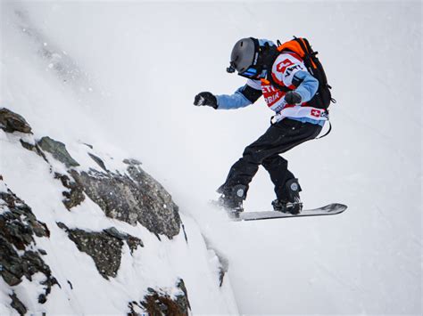Liam Rivera durante la sua run vincente ai Mondiali di Freeride