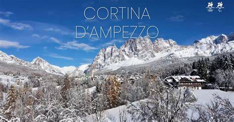 Panorama delle Dolomiti circostanti Cortina d'Ampezzo