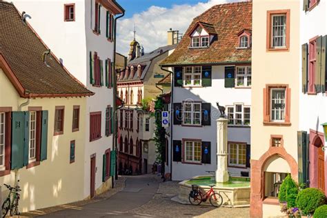 Strada acciottolata nel centro storico di Kitzbühel