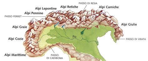 Mappa delle Alpi Giulie con evidenziati i punti di partenza degli itinerari proposti