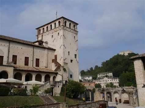 Castello della Regina e Teatro Duse ad Asolo