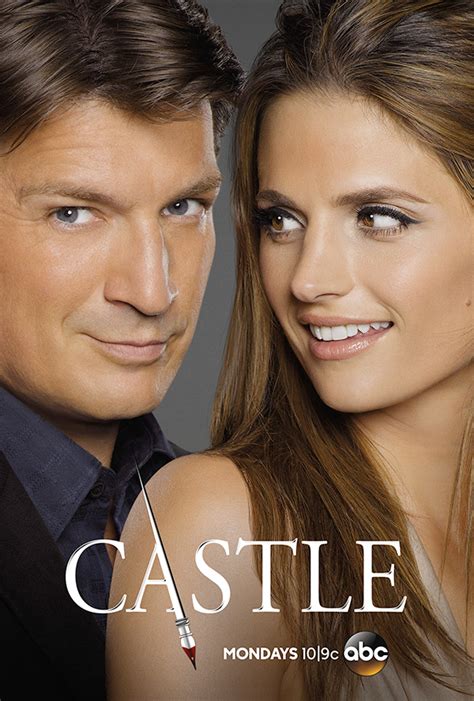 Nathan Fillion e Stana Katic in una scena della serie 