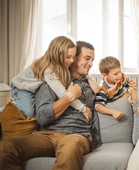 Foto di famiglia di Tina Weirather con i genitori, entrambi sciatori.