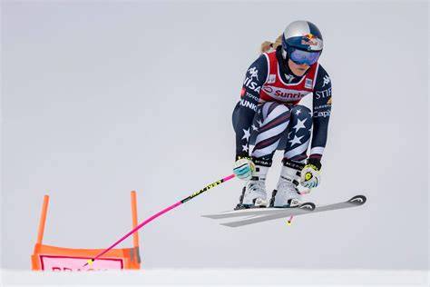 Foto di Hermann Maier o Lindsey Vonn durante una gara di Super-G.